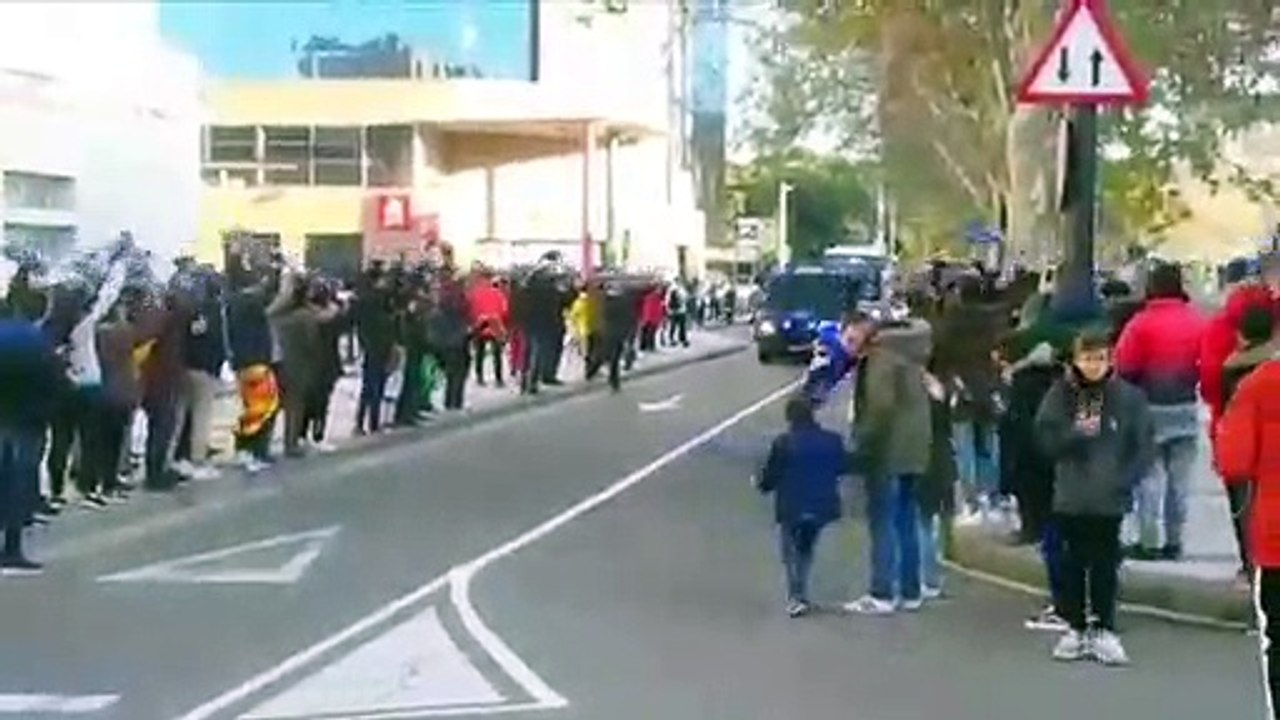 Real Zaragoza - Málaga: El Espectacular Recibimiento al Zaragoza
