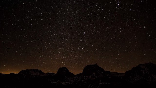 Star-Orange-Windows-Animated-Wallpaper