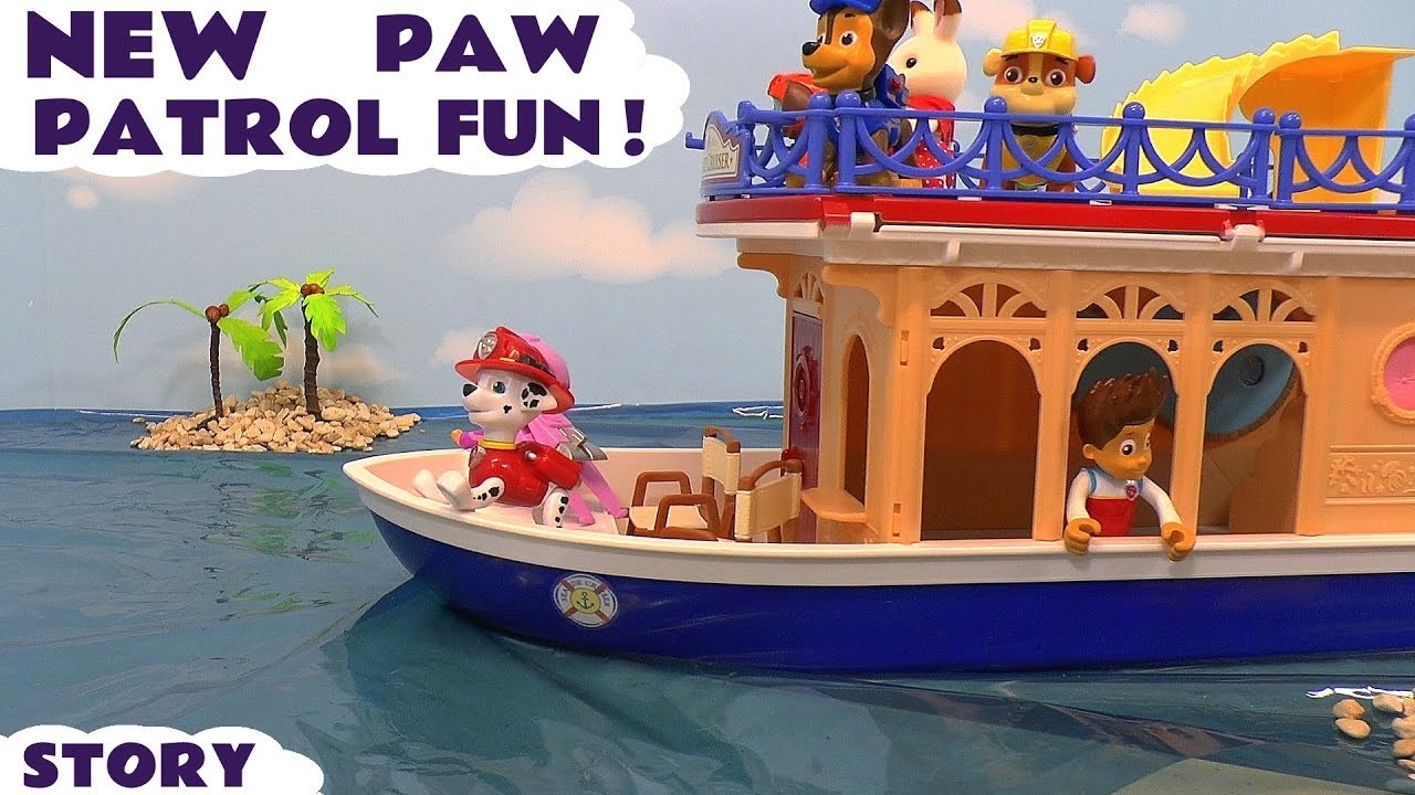 Paw Patrol Fun Rescue Story at the Beach with a Sylvanian Holiday Ship Accident and Rescue - A story for kids and preschool children
