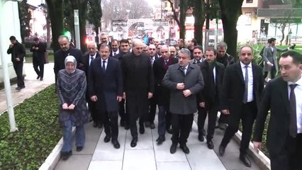 AK Parti Genel Başkanvekili Kurtulmuş, Osman Gazi ve Orhan Gazi'nin Türbelerini Ziyaret Etti
