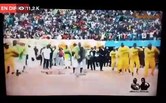 Direct LSS Vivez le bakkou extraordinaire de Modou Lo (vidéo)