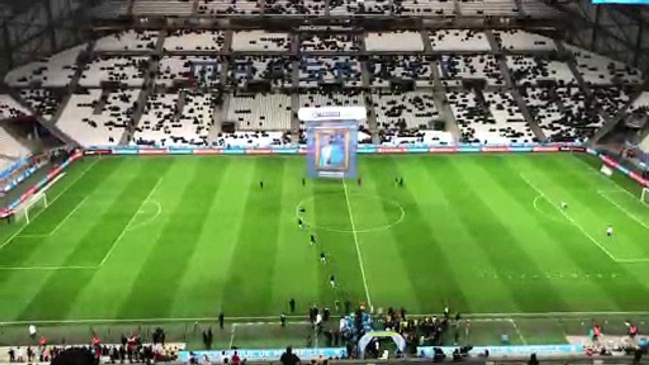 OM-ASM : les Olympiens accueillis par des sifflets lors de leur entrée sur le terrain