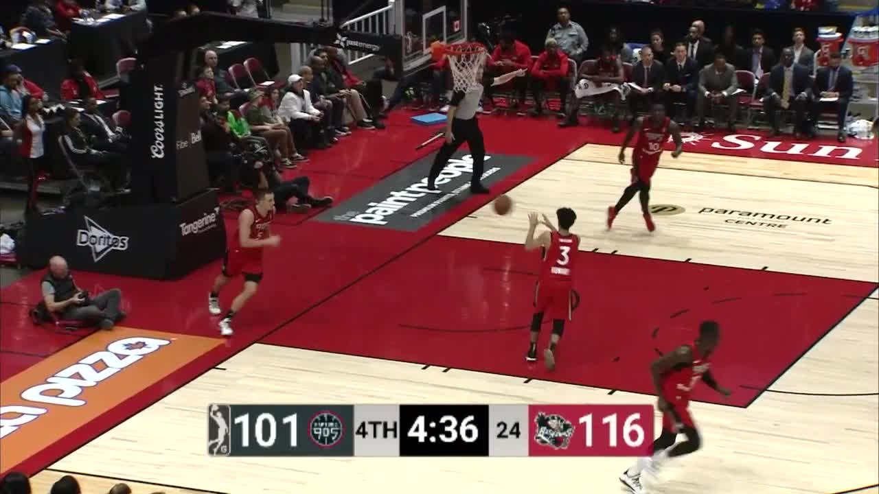 Jaylen Adams (20 points) Highlights vs. Raptors 905