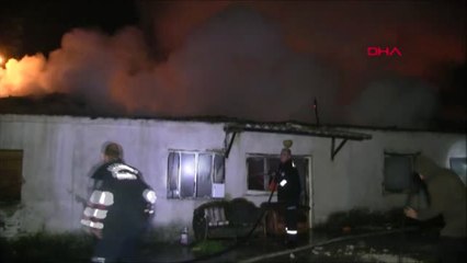 Balıkesir Patlayan Piknik Tüpü, 2 Yaşlı Adamın Kaldığı Binayı Kül Etti