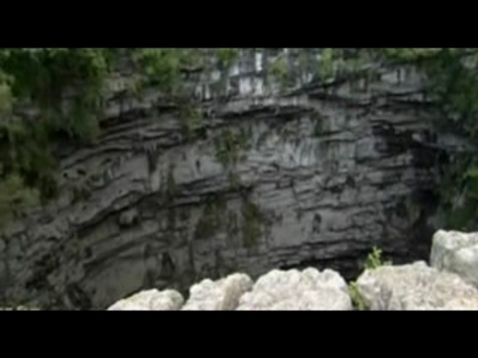 En parachute dans un gouffre