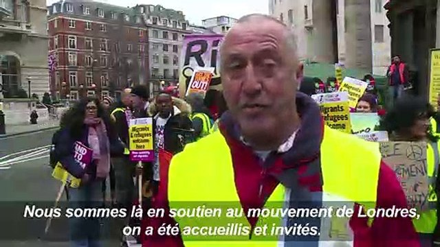 Londres: gilets jaunes français et anglais manifestent