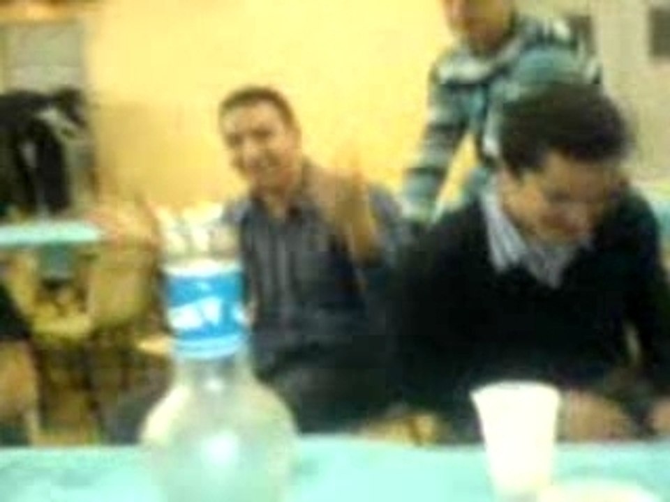 Handicapal homme sans pouces ELEEC 2008