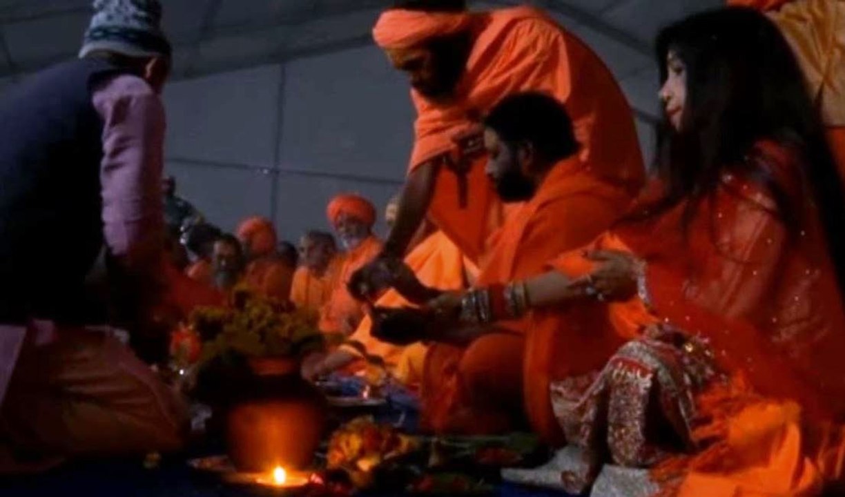 Kumbh 2019: Kinnar Akhada joins Juna Akhada for ‘Shahi Snan’