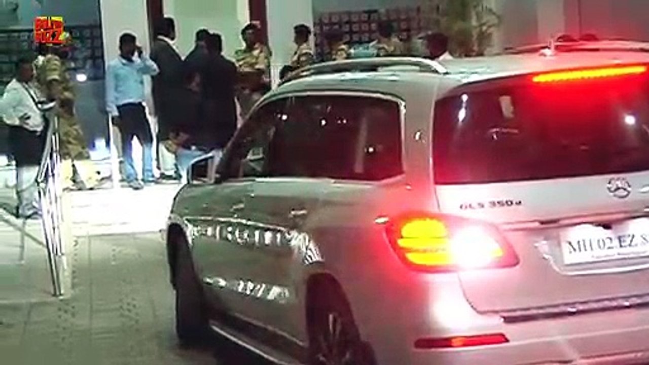 Ranbir, Alia, Varun, Karan And Others Return Fr...