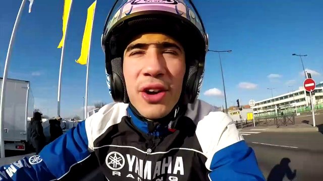 L'Acrobate - Mon YZF 450 USA monter en Supermotard