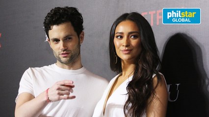 'You' stars Penn Badgley, Shay Mitchell eat halo-halo