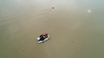 Teknenin batması sonucu kaybolan avcının cesedi bulundu - İZMİR