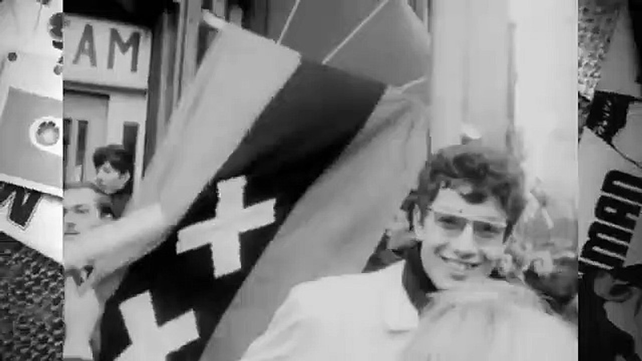 Ain't no love in the heart of the City Bobby - Blue - Bland