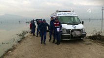 Teknenin batması sonucu kaybolan avcının cesedi bulundu (2) - İZMİR