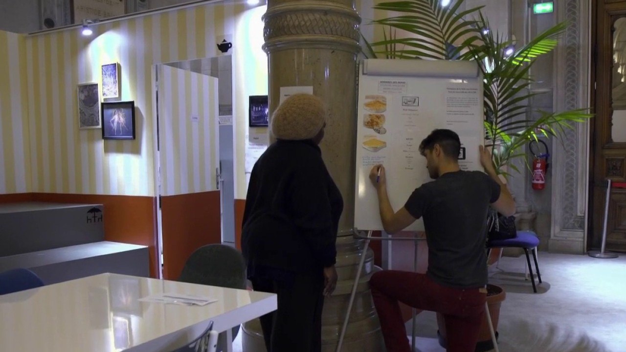 Humanitaire - L’Hôtel de Ville ouvre ses portes aux « invisibles »