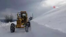 Kar kalınlığının 1 metreyi aştığı Ilgaz ve Küre Dağları'nda ekiplerin zorlu kar mücadelesi devam ediyor