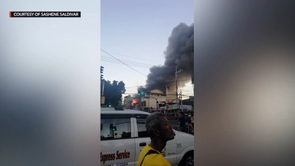 WATCH: Fire ruins buildings in Manila