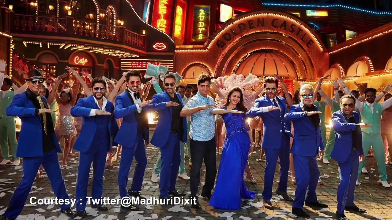 Ajay with a Monkey in 'Total Dhamaal' | First Look Out