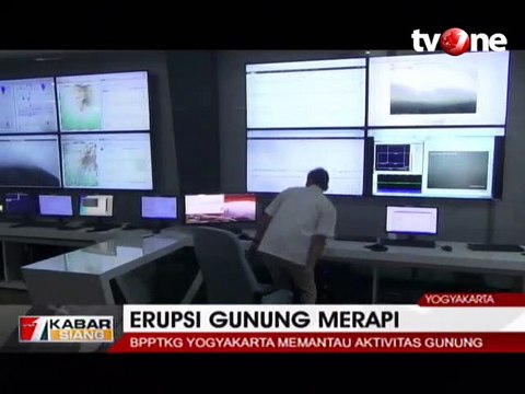 Gunung Merapi Waspada, Dalam Sehari Guguran Lava Enam Kali