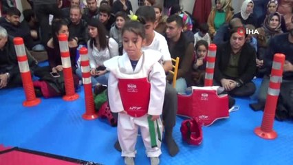 Çocukların Kıyasıya Mücadeleleri Ailelerini Heyecanlandırdı