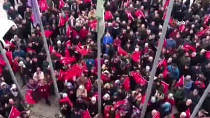 Mevcut Başkan Aday Gösterilmeyince Vatandaşlar Belediye Önünde Toplandı, Sloganlar Attı