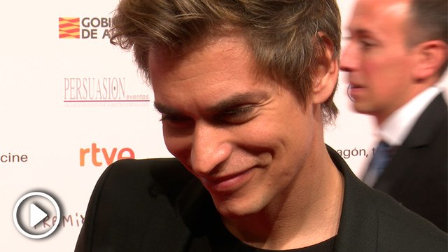 Carlos Baute confirma su relación con una famosa política española