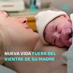 Dormir piel con piel con un bebé