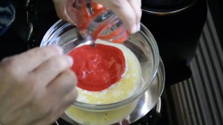 Eggless strawberry cake recipe in hindi - एगलेस स्ट्रॉबेरी केक रेसिपी हिंदी में