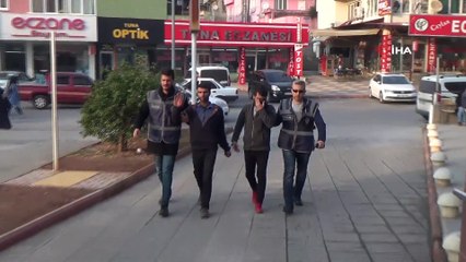 Hırsızlıktan yakalandı, gazetecilere ''Garibandık, yaptık'' dedi