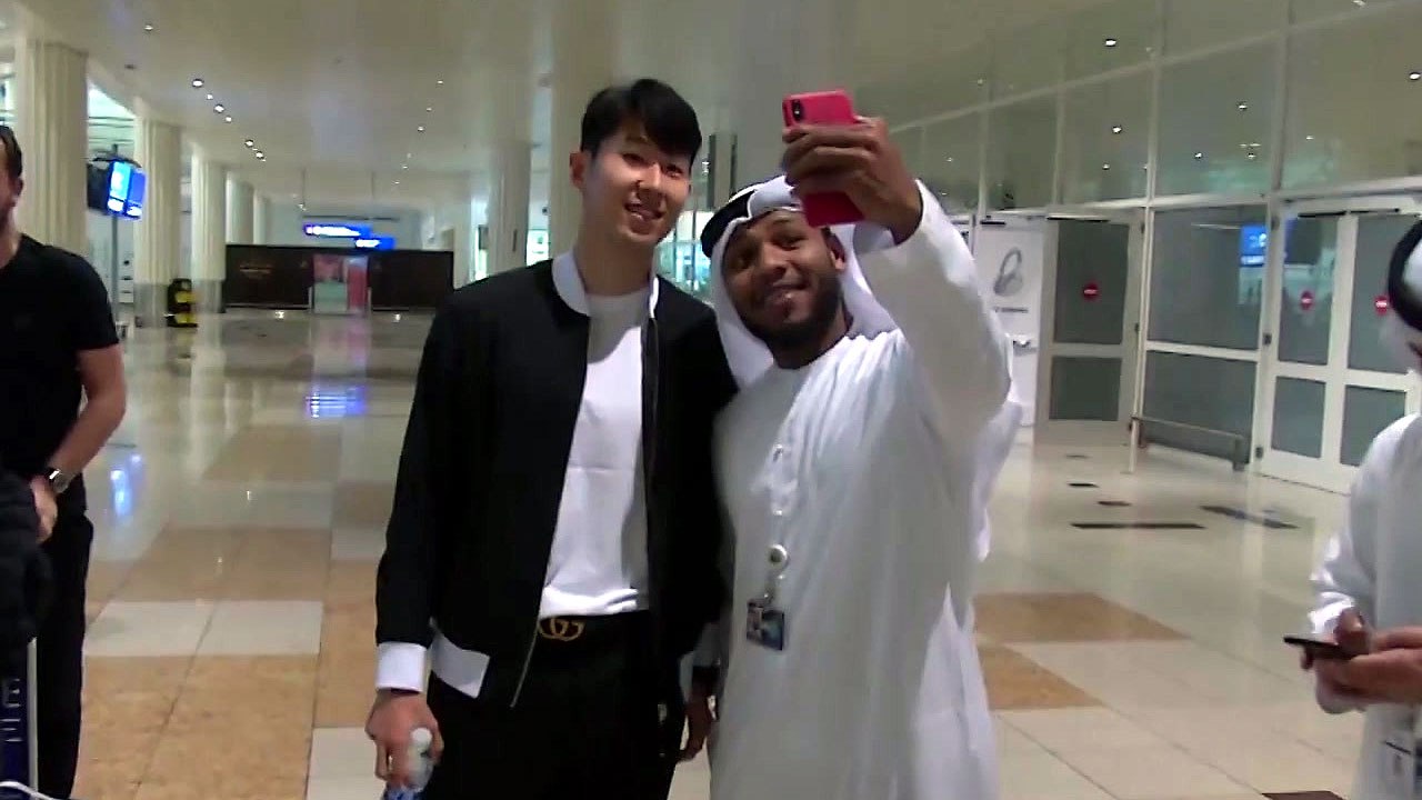 손흥민, 아시안컵 대표팀 합류...UAE 입국 / YTN