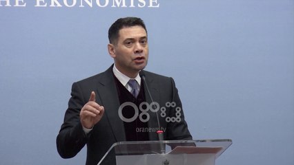 Ora News – Ahmetaj: Studentët që kanë paguar tarifën e plotë, do t'i kthehet 50% e shumës