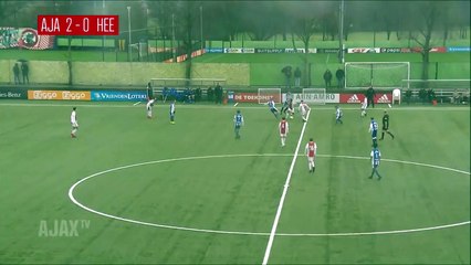 Solo goal by Ajax U15 leftback Prince Aning vs Heerenveen U15