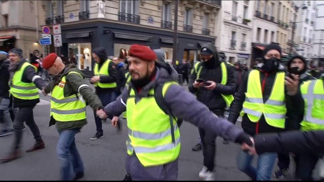 France: Macron launches public debate on 'yellow vest' protests
