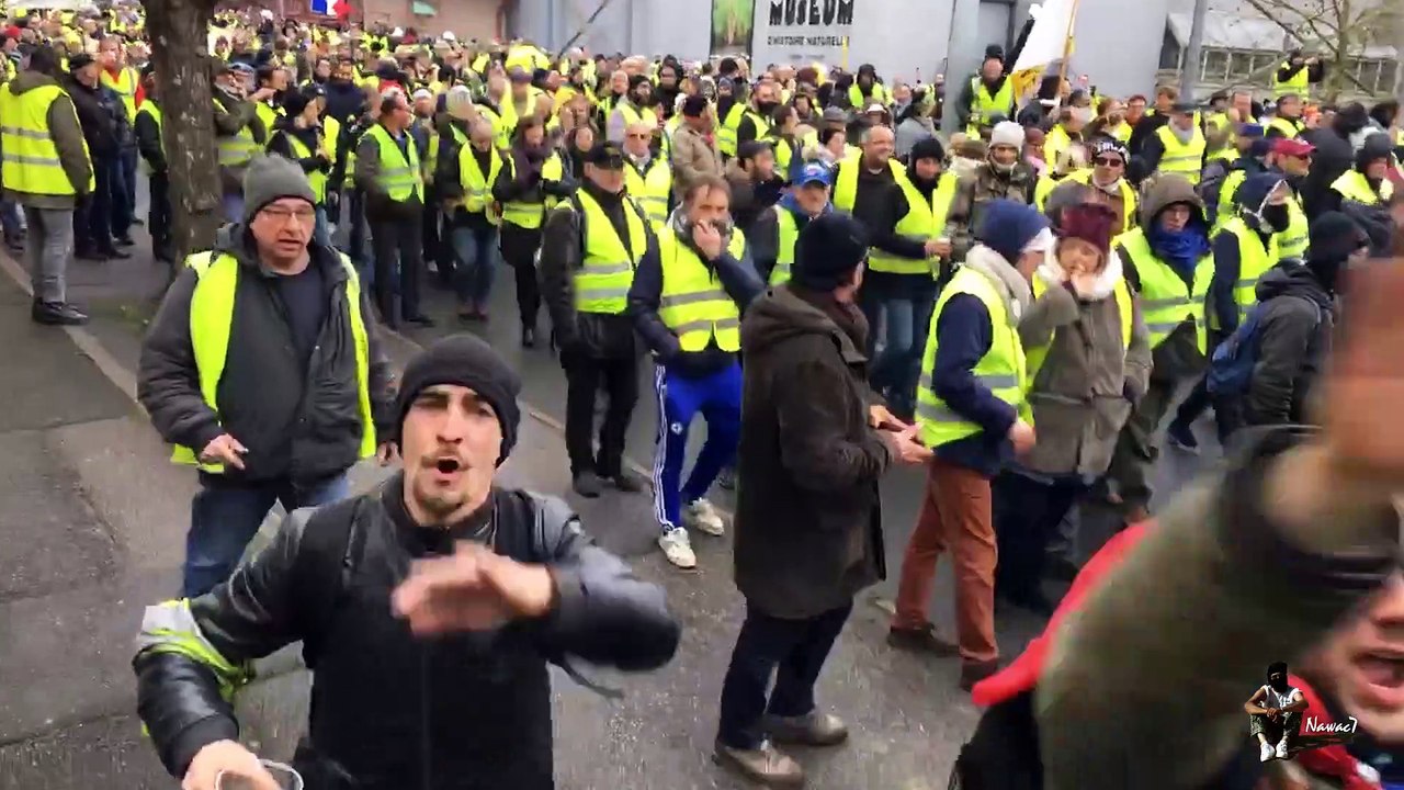 Gilets Jaunes à Bourges – Acte 9 – De la provocation à la surenchère. Voyez par vous-même. 12 janvier 2019.