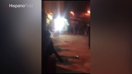 Una procesión en México casi termina en una tragedia por un fuego artificial