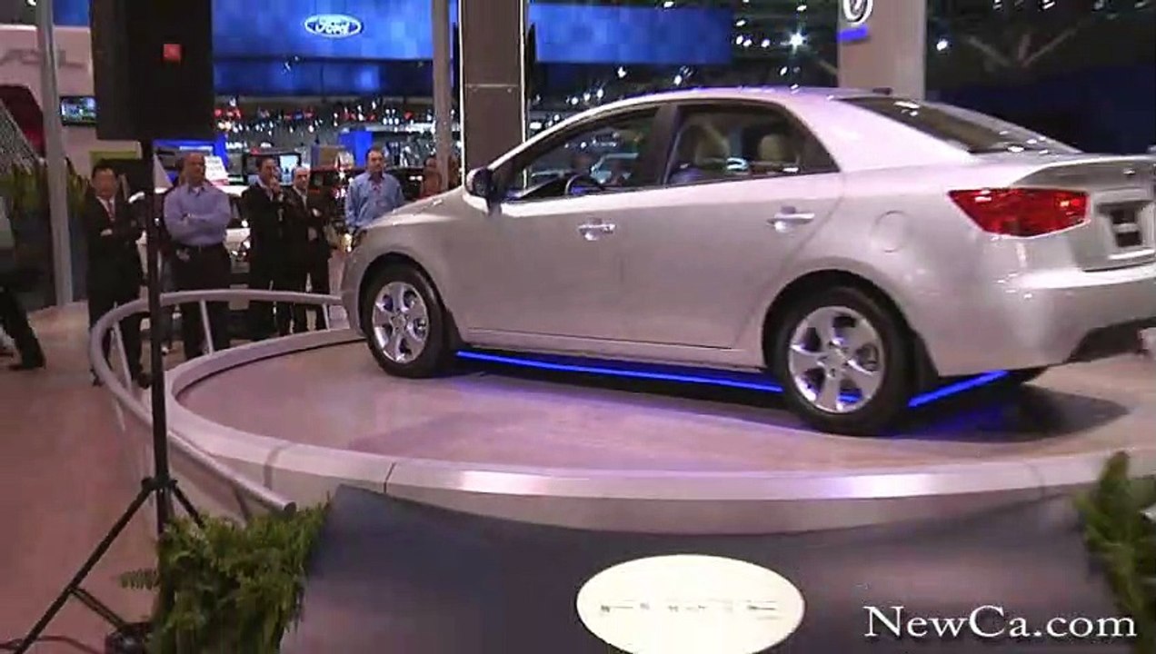 2009 Autoshow. Kia Forte Canadian Premiere at the Canadian International Autoshow (HD)