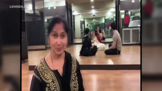 Sushmita Sen Teaches Bengali To Boyfriend Rohman Shawl