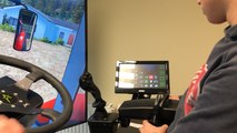 La MFR de Fougères teste le simulateur de conduite agricole