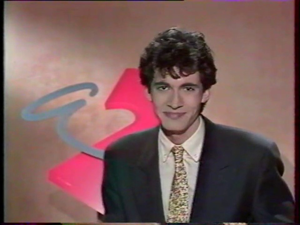 Antenne 2 - 9 Octobre 1990 - Pubs, bandes annonces, speakerin (Olivier Minne)