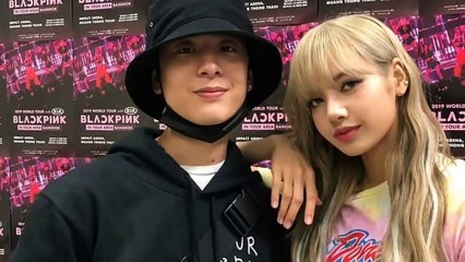 BLACKPINK LISA SEEMED TO BE VERY HAPPY WHEN SHE IS IN THAILAND