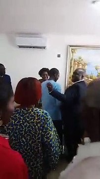 Les Ivoiriens affluent chez l'Ex Premiere Dame Simone Gbagbo