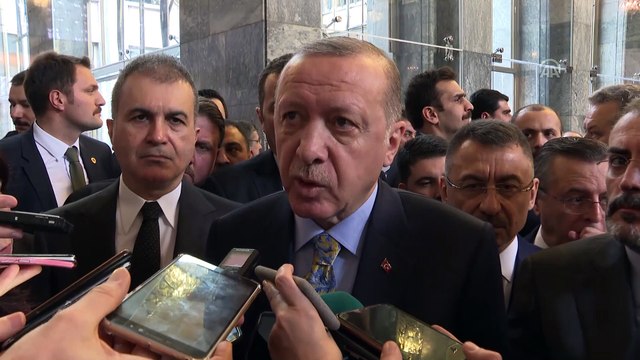 Cumhurbaşkanı Erdoğan, gazetecilerin sorularını cevapladı - TBMM