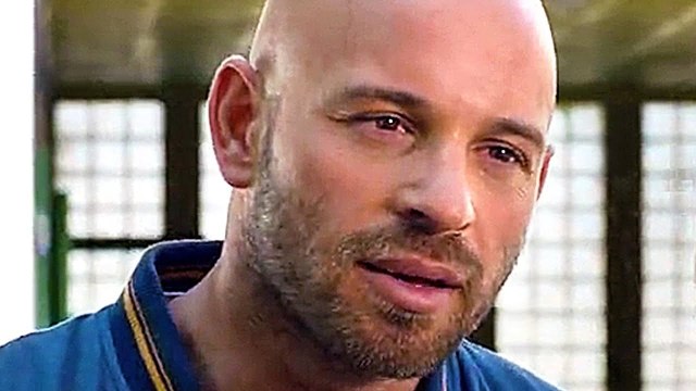 DAMIEN VEUT CHANGER LE MONDE Bande Annonce