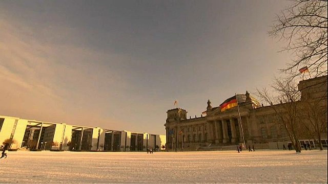 Economia: la Germania rallenta ma evita la recessione tecnica