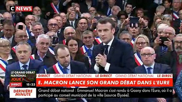 Grand Débat - Emmanuel Macron face aux maires à Grand Bourgtheroulde: Toutes les questions sont ouvertes, il ne doit pas y avoir de tabou - VIDEO