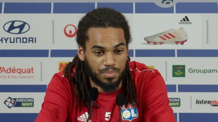 17e j. (en retard) - Denayer : "On doit rester positif"
