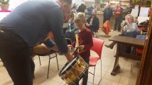 Binche: Ateliers d'initiation au tambour pour les enfants au Musée international du Carnaval et du Masque (2)