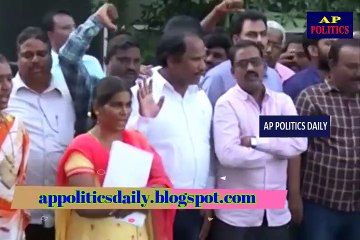 Paritala Sunitha Speech Over Velugu Employees At Praja Vedika - AP Politics Daily