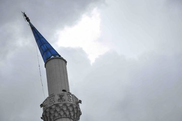 Fırtına Nedeniyle Minarenin Külah Bölümü Devrildi