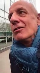 Le journaliste Jean-Michel Apathie pris à partie par un Gilet Jaune